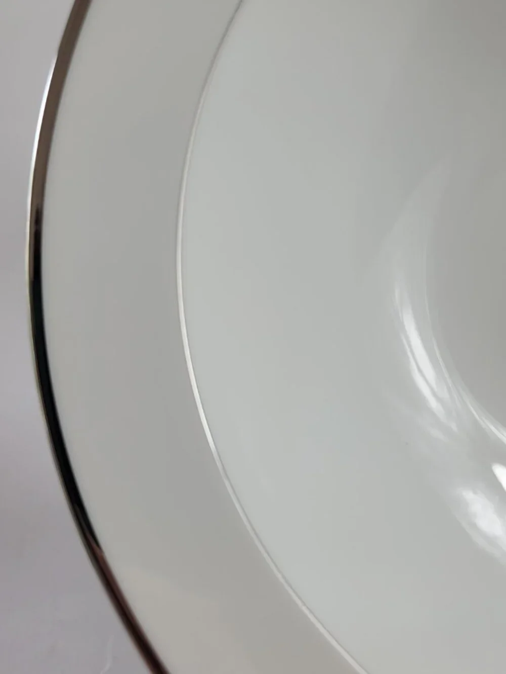 Style House Fine China Wedding Band Serving Bowl White Platinum Ring & Trim